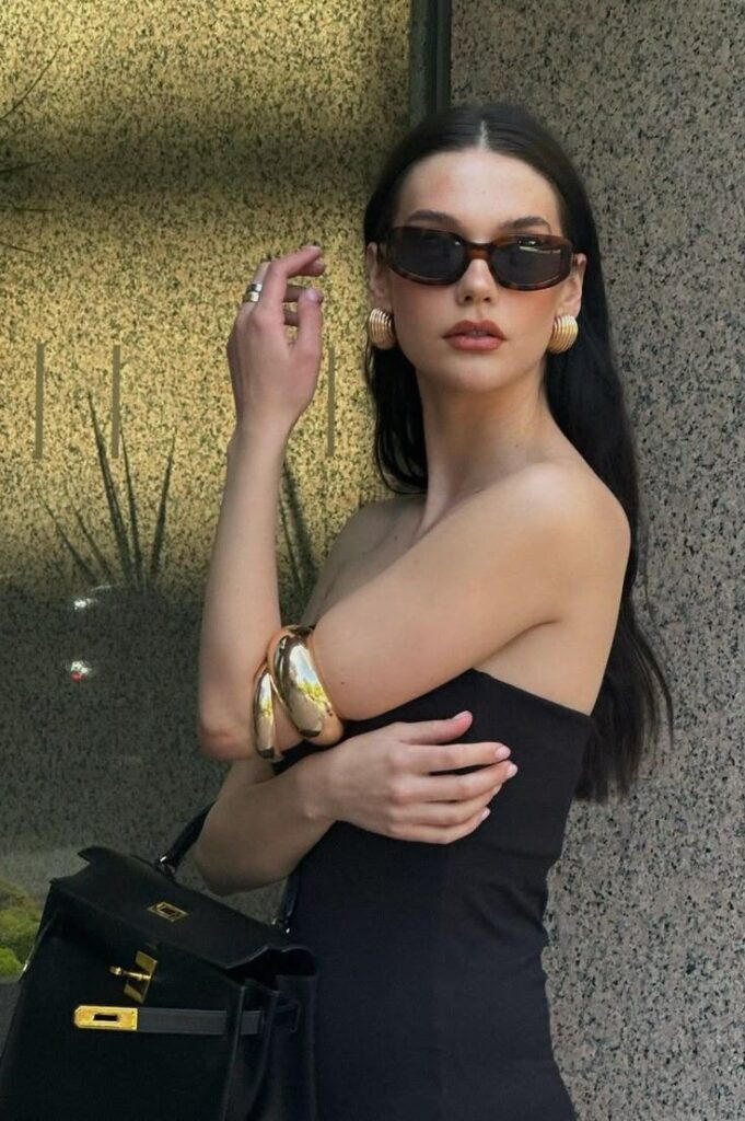 main character energy